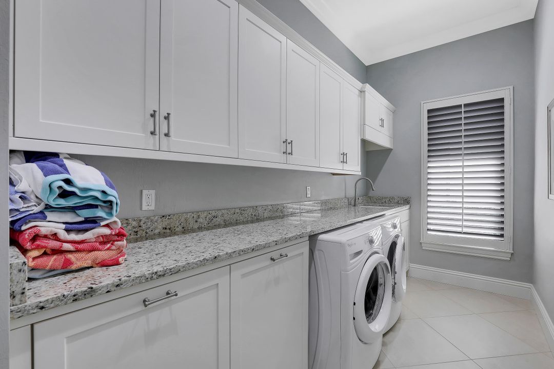 16812 Brightling Way, Naples, FL 34110