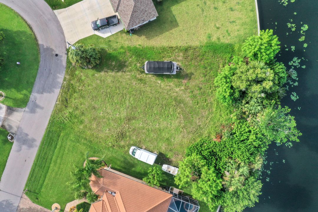 506 NE 21st Pl, Cape Coral, FL 33909