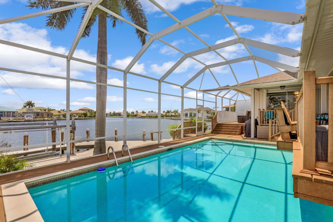 1585 Jamaica Ct, Marco Island, FL 34145