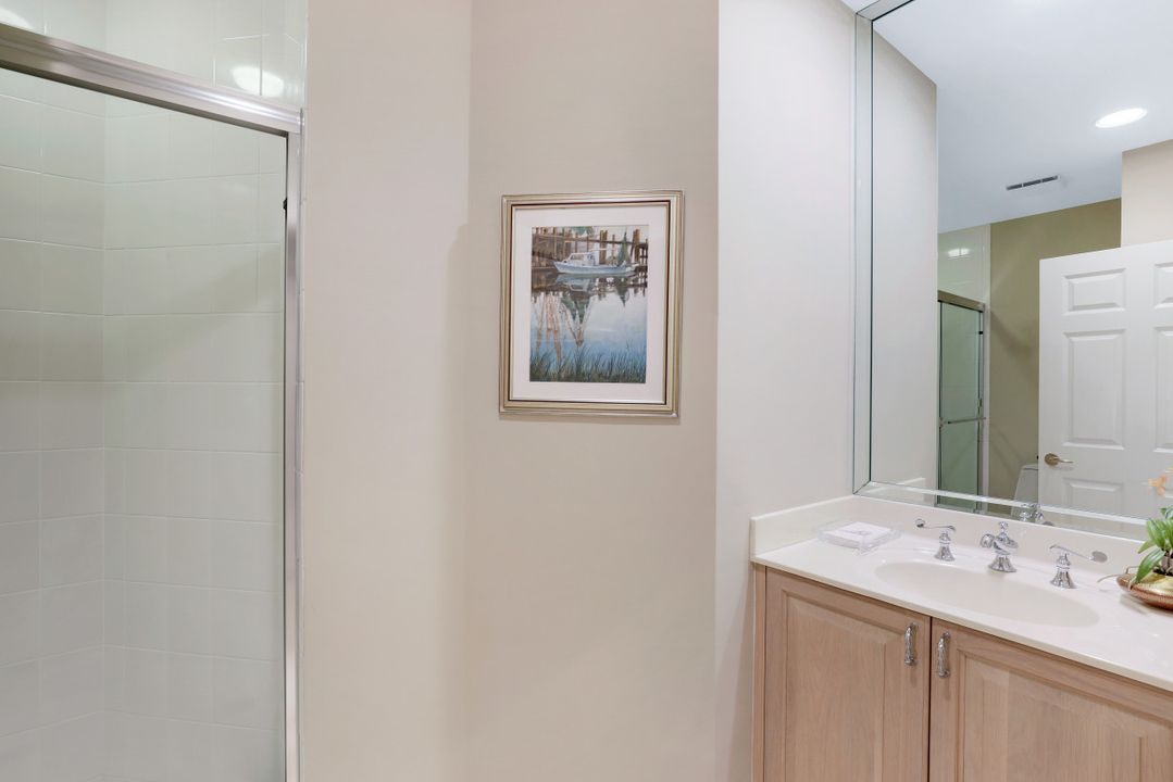 435 Dockside Dr #PH-02, Naples, FL 34110