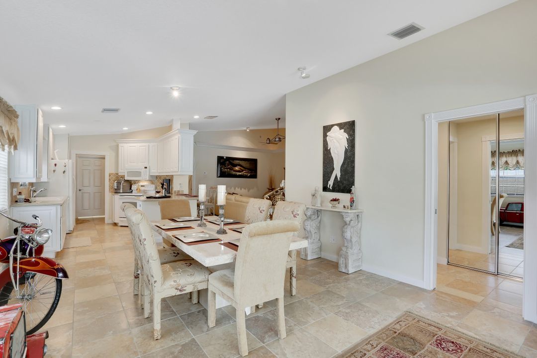 15394 Queen Angel Way, Bonita Springs, FL 34135