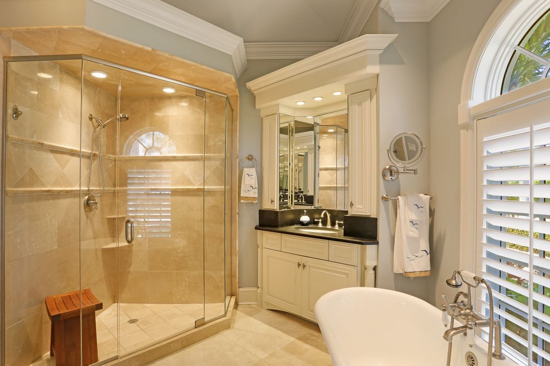 1160 Marlin Ct, Marco Island, FL 34145