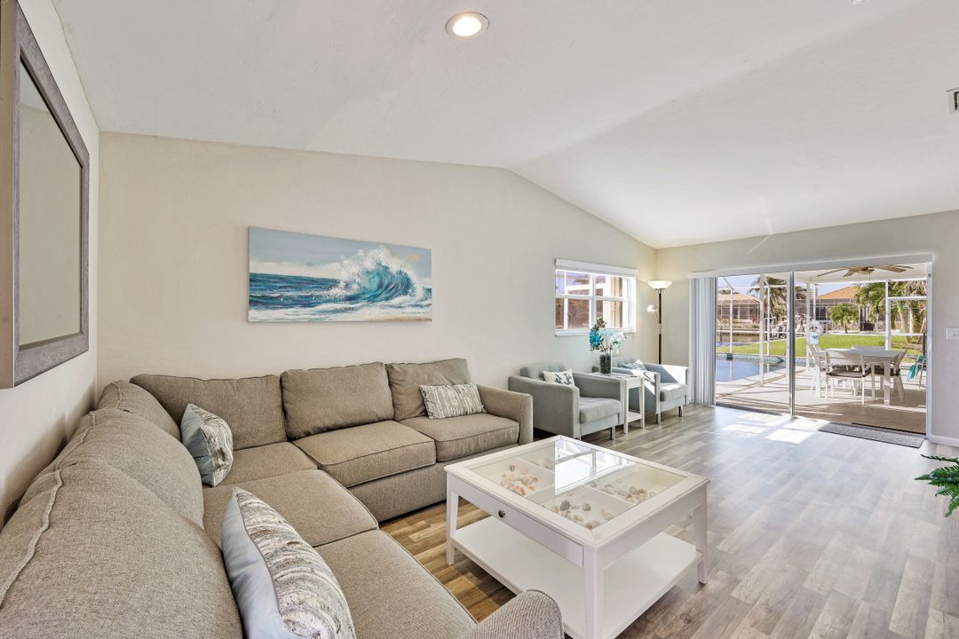 799 Caribbean Ct, Marco Island, FL 34145