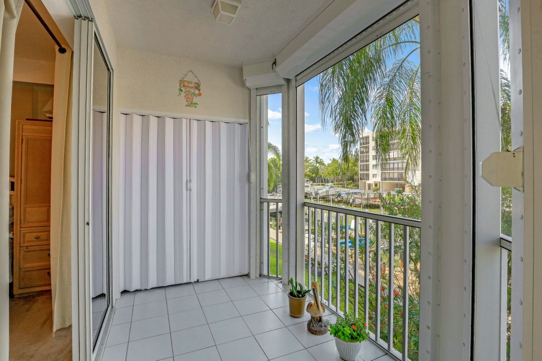 4361 Bay Beach Ln #124, Fort Myers Beach, FL 33931