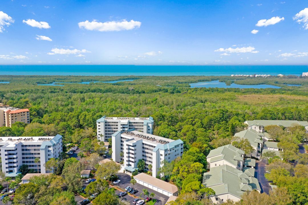 285 Naples Cove Dr #1604, Naples, FL 34110