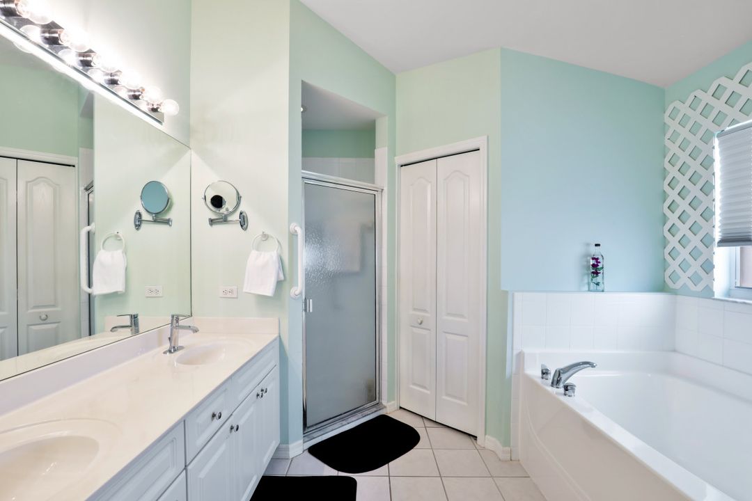 2026 Morning Sun Ln, Naples, FL 34119