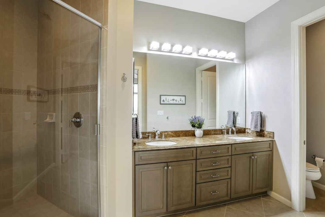 5781 Cape Harbour Dr #1410, Cape Coral, FL 33914