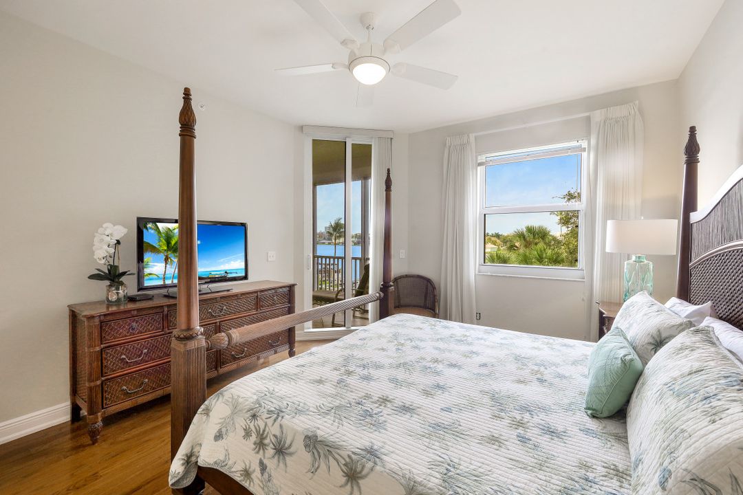 450 Launch Cir #303, Naples, FL 34108