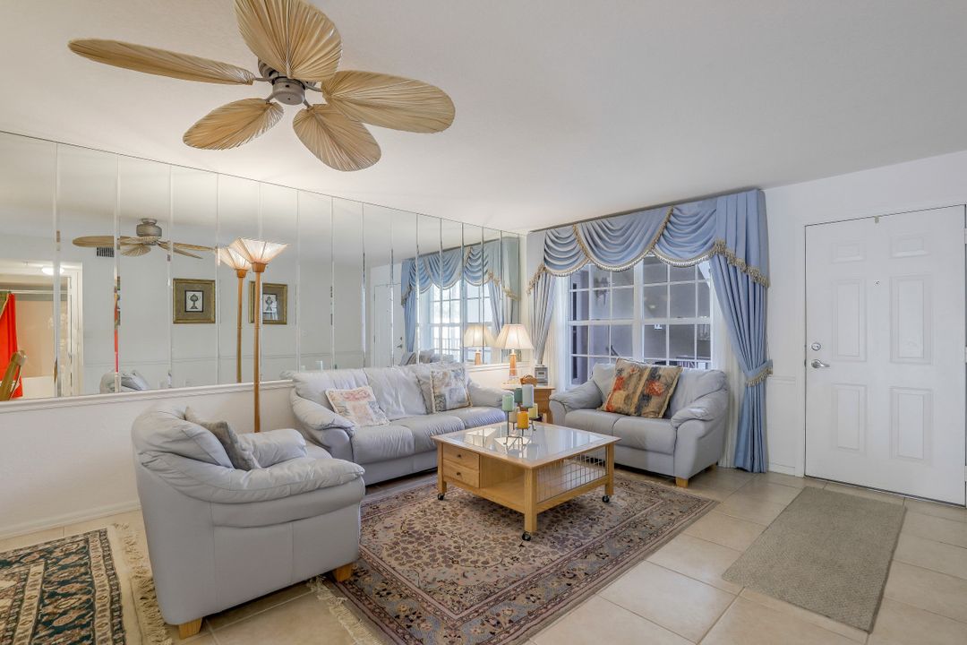 15415 Cedarwood Ln #204, Naples, FL 34110