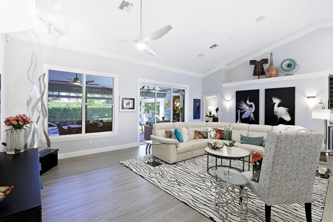 25050 Bay Cedar Dr, Bonita Springs, FL 34134