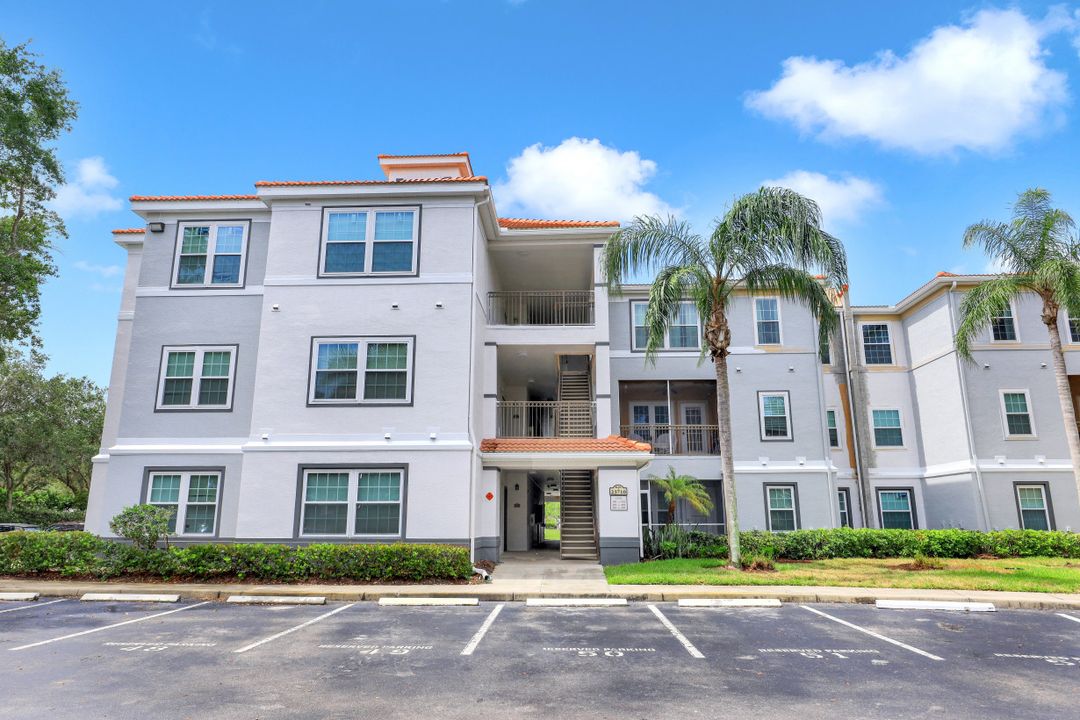 23710 Walden Center Dr #304, Bonita Springs, FL 34134