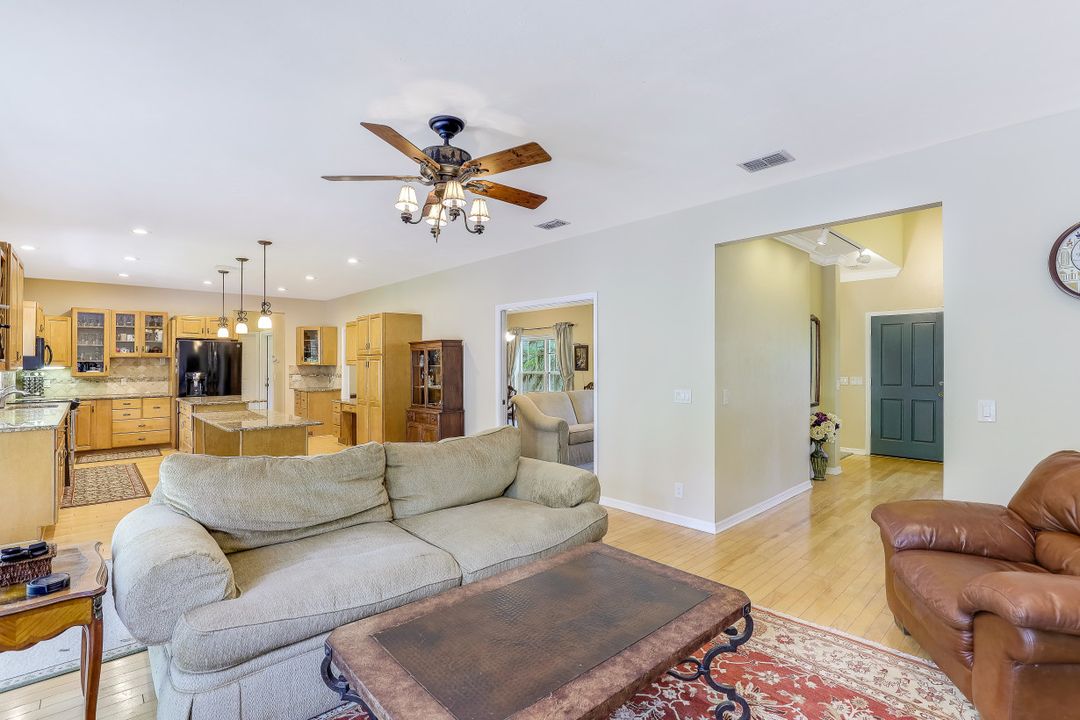 5700 Cypress Hollow Way, Naples, FL 34109