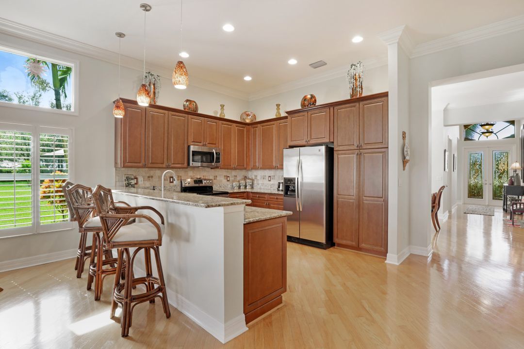 2025 Isla De Palma Cir, Naples, FL 34119