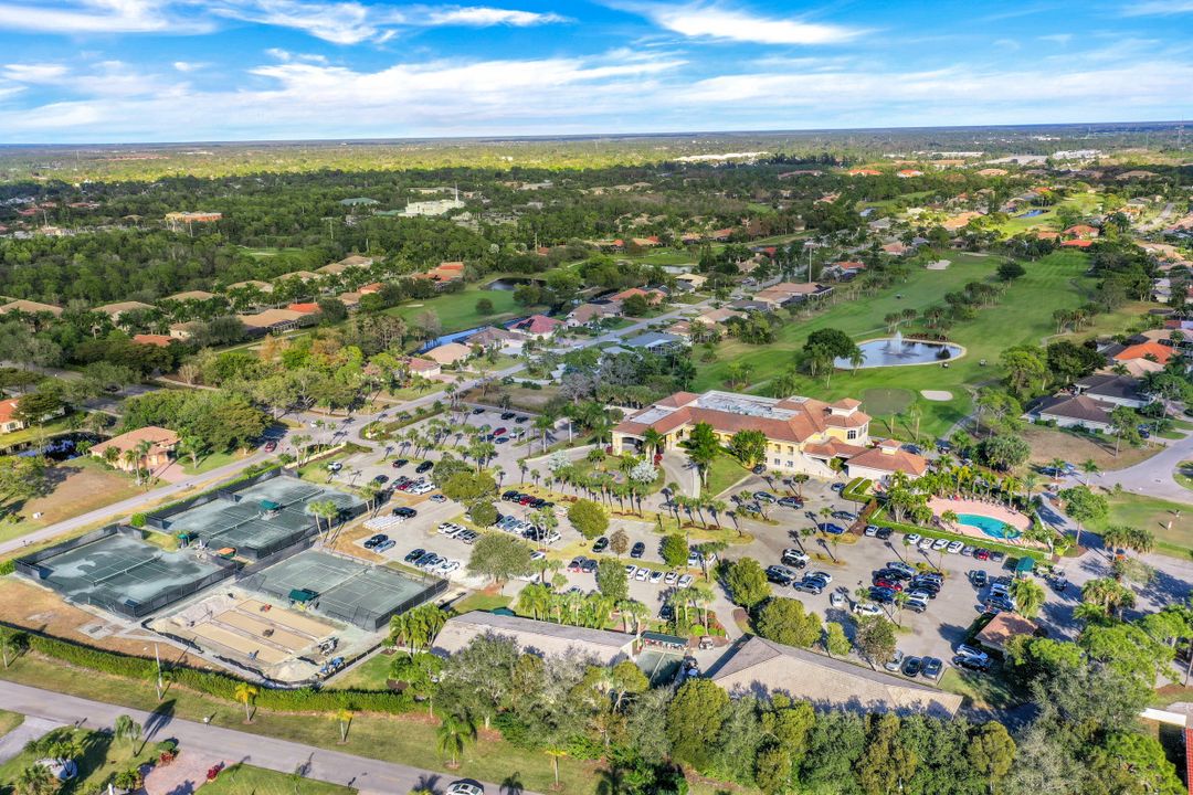 28381 Sombrero Dr, Bonita Springs, FL 34135