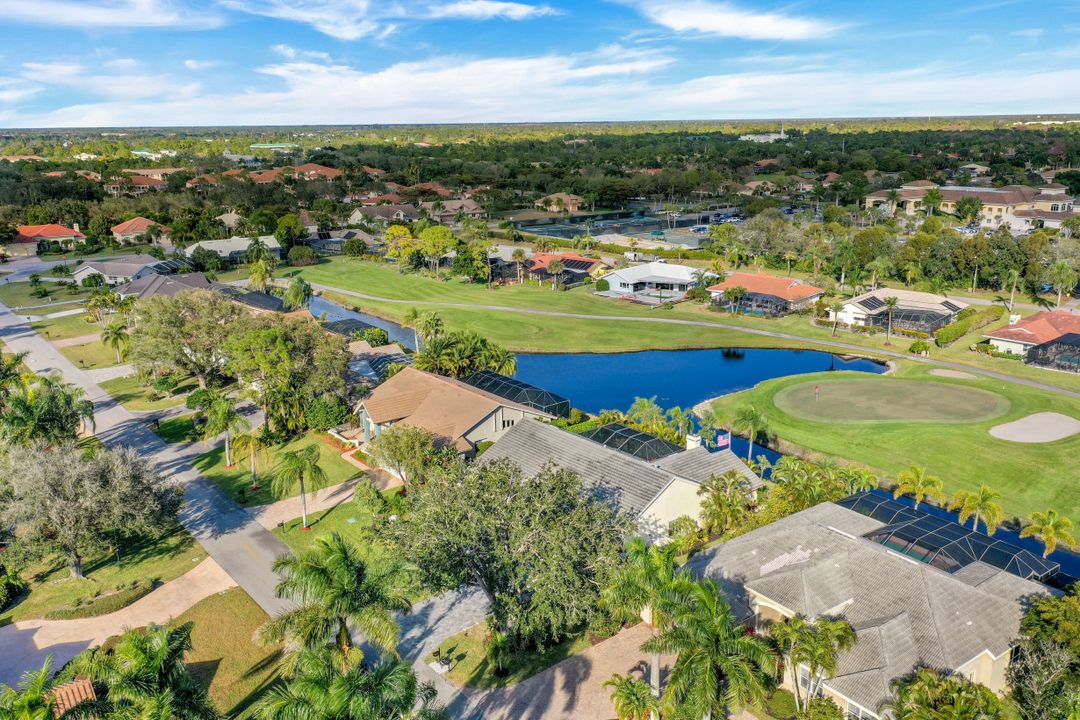 28381 Sombrero Dr, Bonita Springs, FL 34135