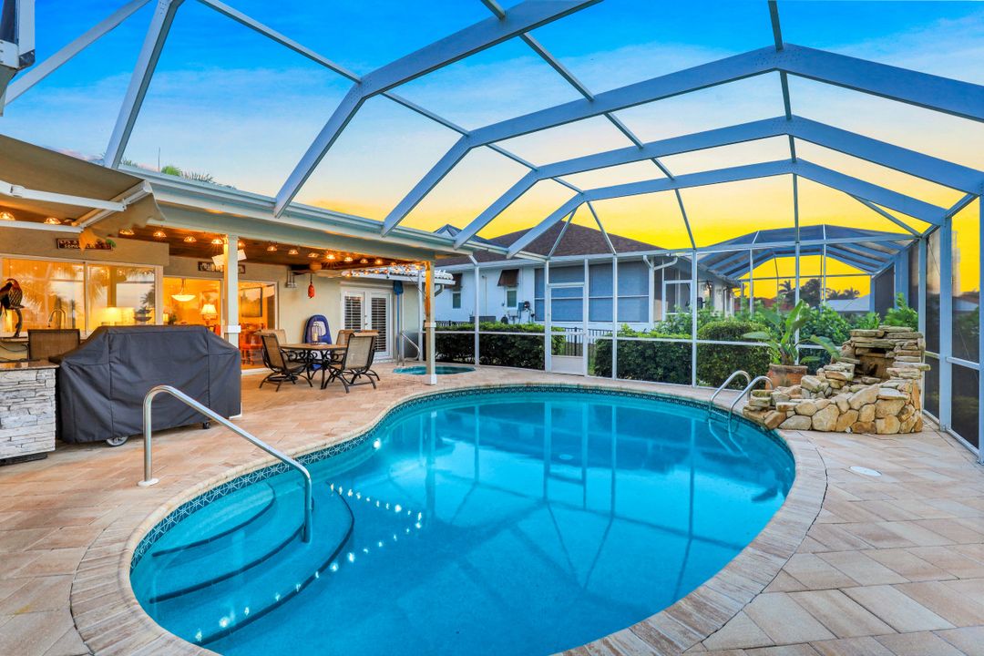 1552 Buccaneer Ct, Marco Island, FL 34145