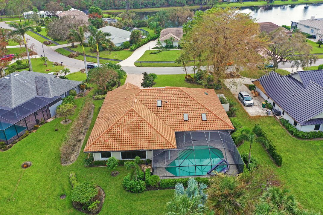 2012 Imperial Golf Course Blvd, Naples, FL 34110