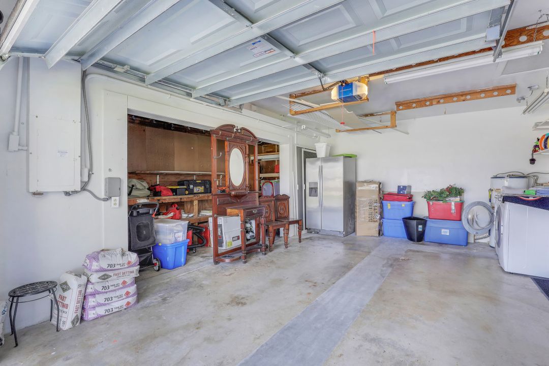 138 SE 40th St, Cape Coral, FL 33904