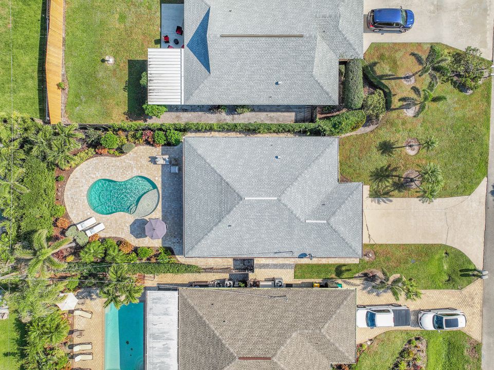 565 98th Ave N, Naples, FL 34108