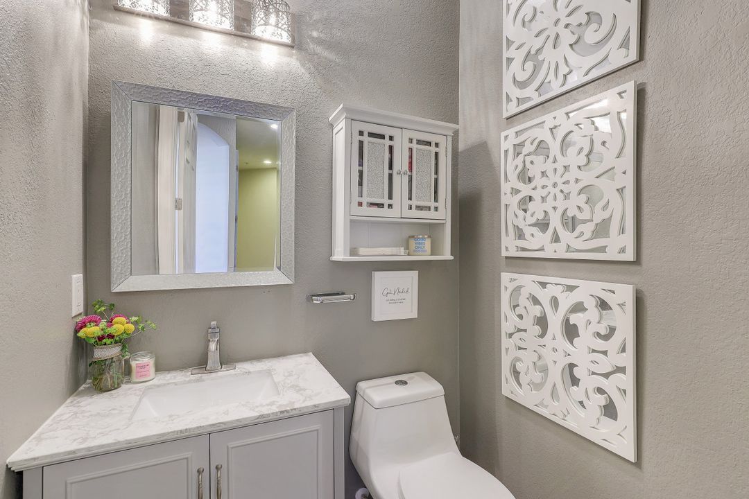 9512 Ironstone Terrace #201, Naples, FL 34120