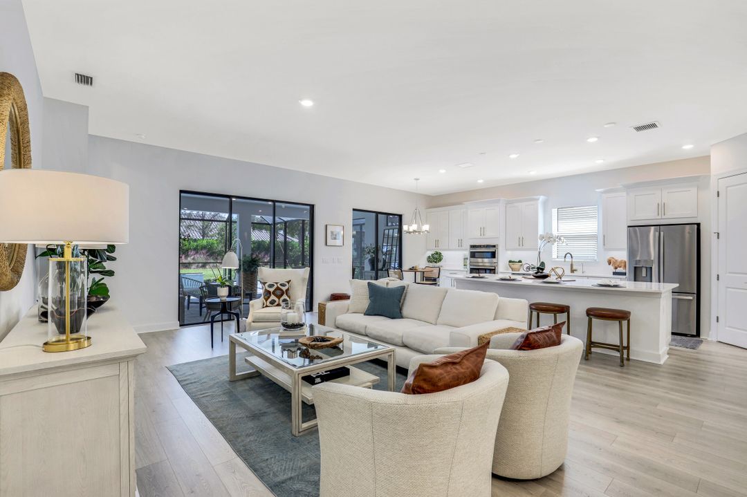 8924 Cappello Ct, Naples, FL 34119