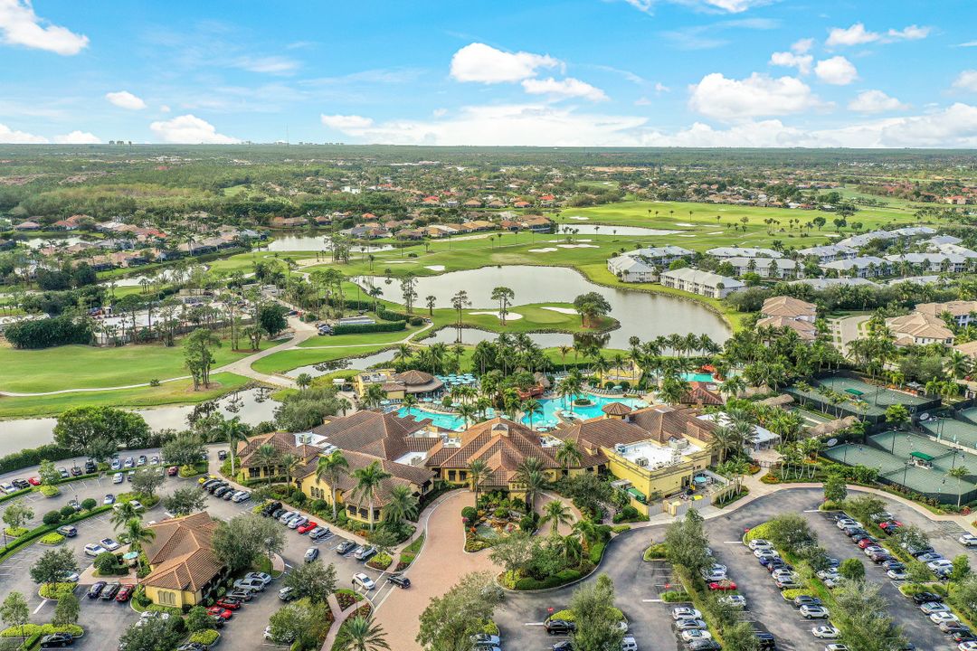 8080 Players Cove Dr Unit 102, Naples, FL 34113