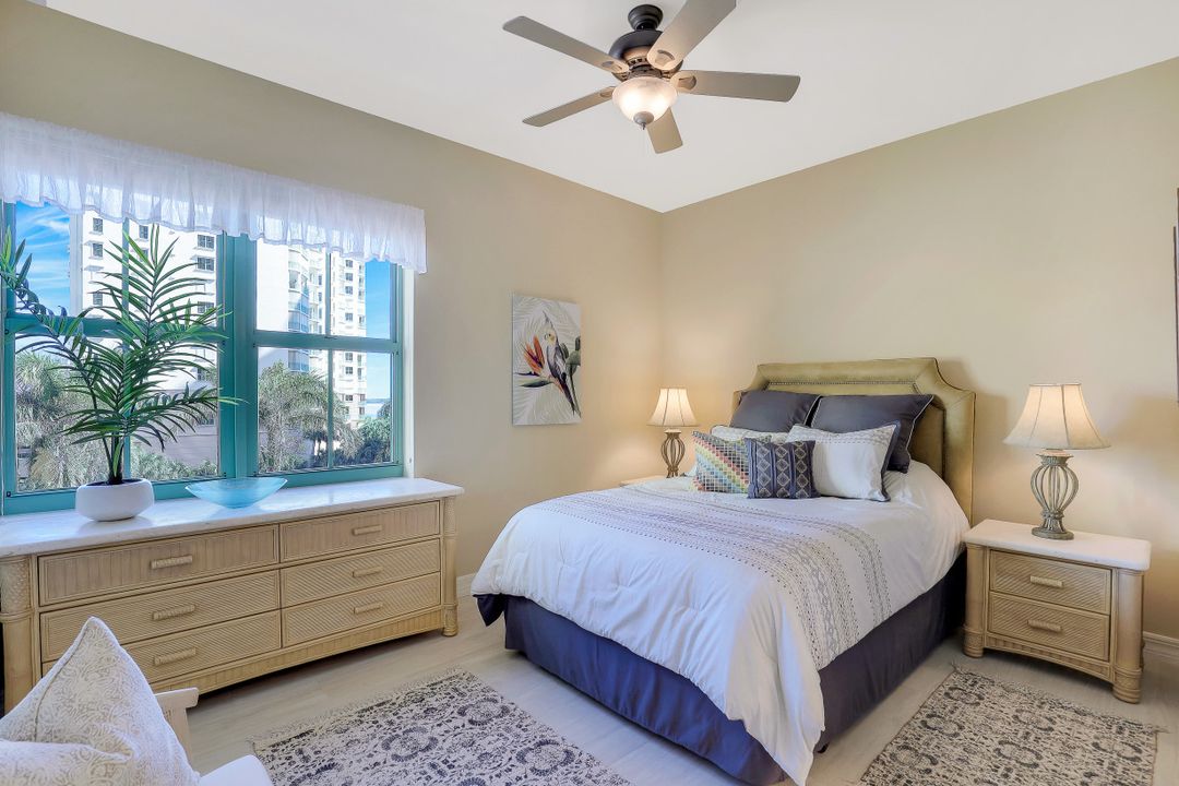 960 Cape Marco Dr #401, Marco Island, FL 34145