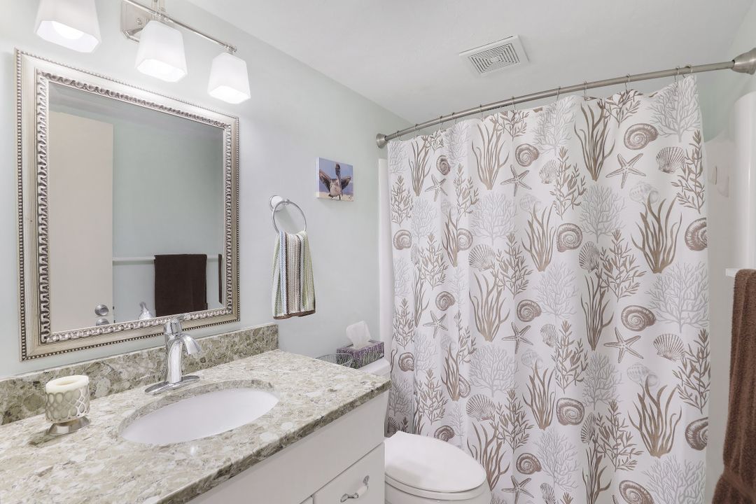 1004 Manatee Rd #H301, Naples, FL 34114