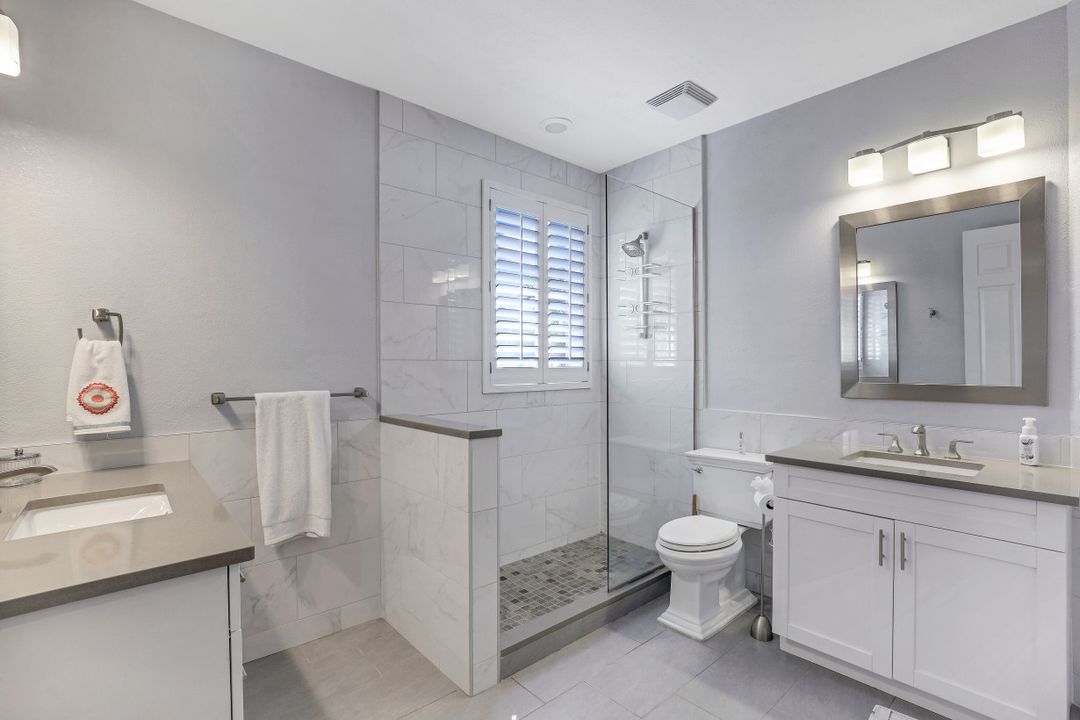 9699 Wilshire Lakes Blvd, Naples, FL 34109