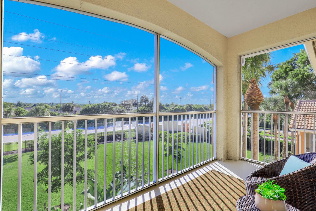 6481 Aragon Way #305, Fort Myers, FL 33966