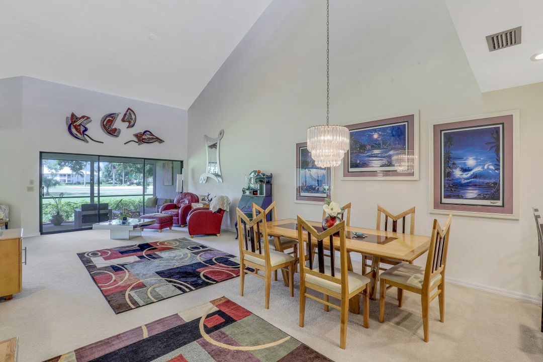 574 Augusta Blvd, Naples, FL 34113