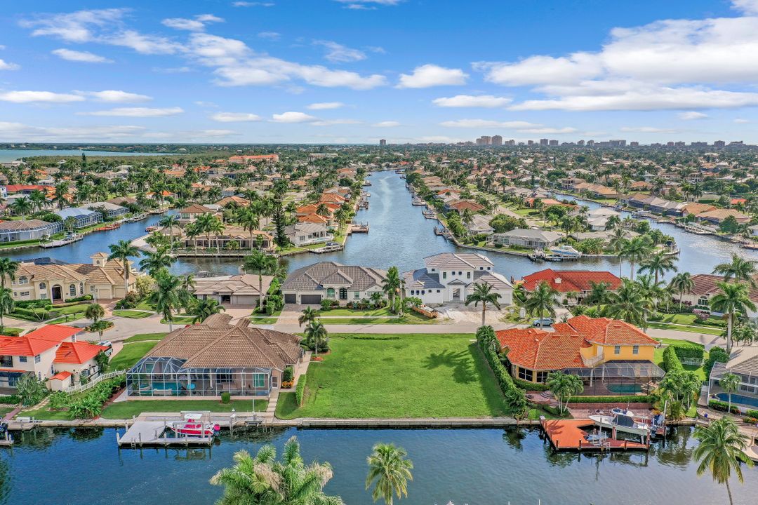 159 Dan River Ct, Marco Island, FL 34145