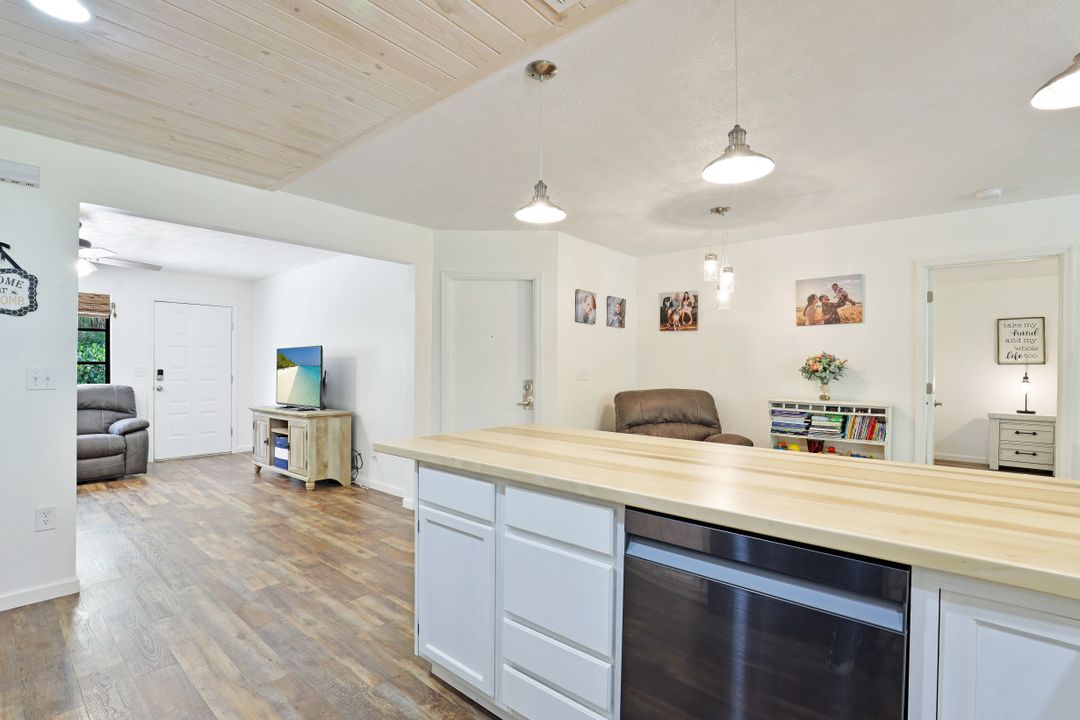 5920 Marina Rd, Bokeelia, FL 33922