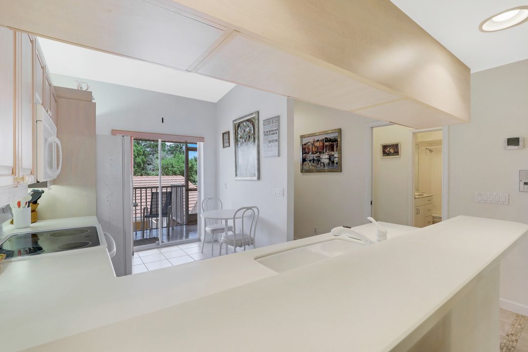 1650 Windy Pines Dr #8, Naples, FL 34112