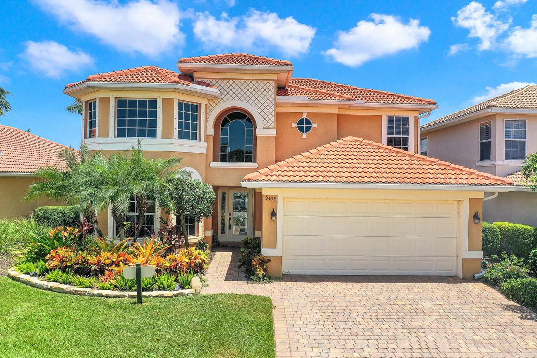 9308 La Bianco St, Fort Myers, FL 33967
