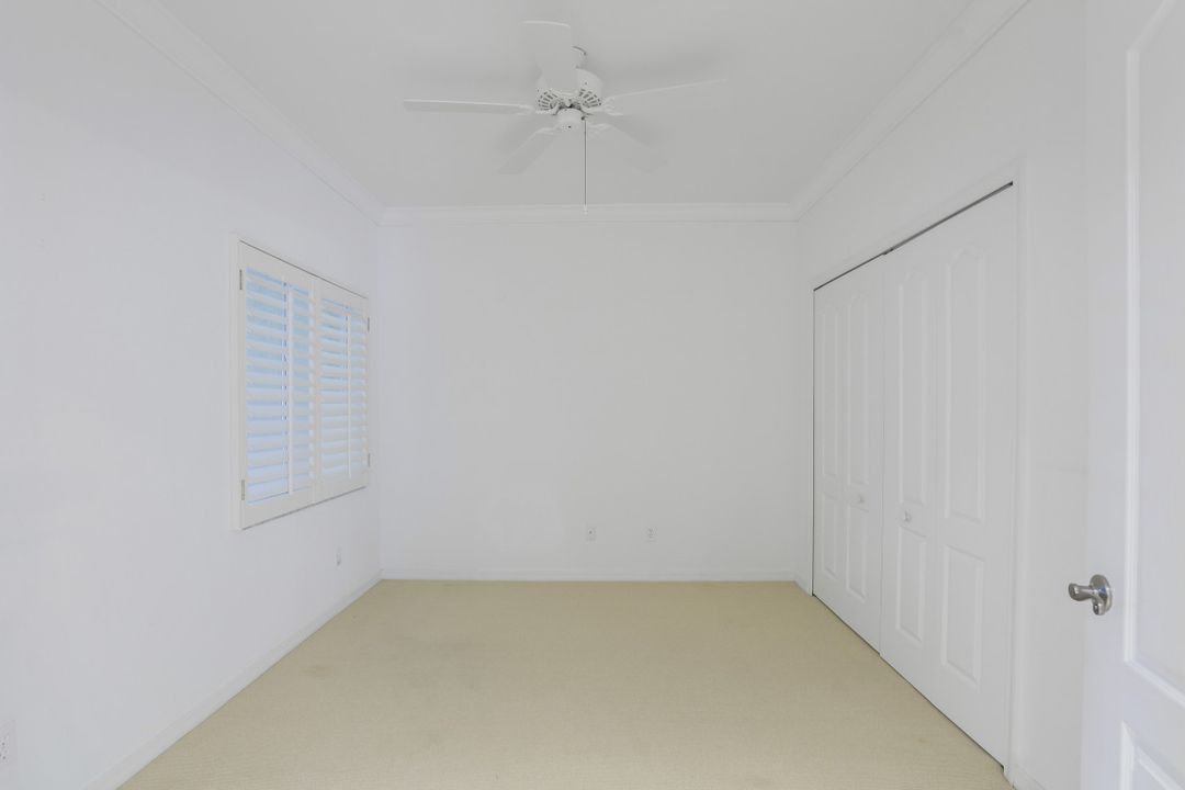 7725 Pebble Creek Cir #206, Naples, FL 34108