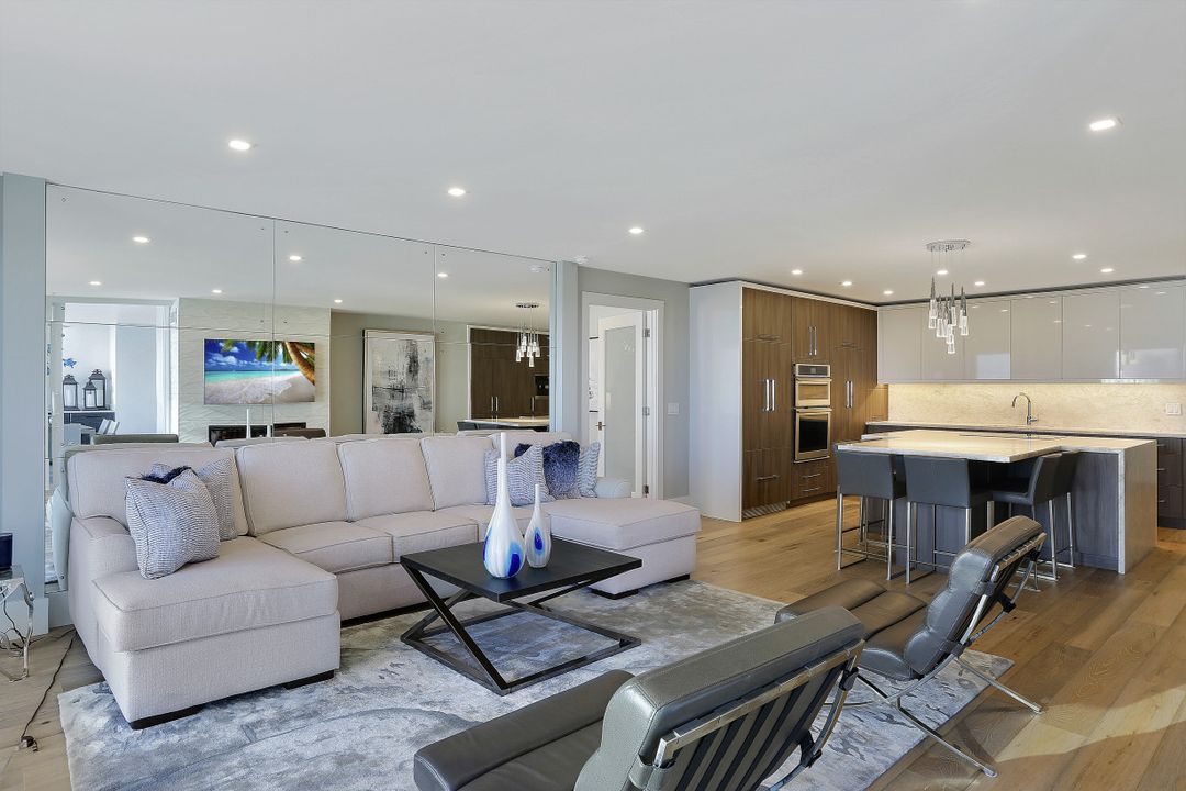 4051 Gulf Shore Blvd N #1101, Naples, FL 34103