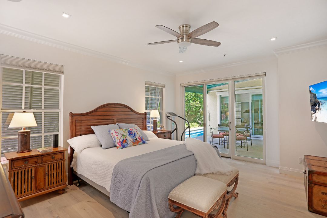 3725 Rachel Ln, Naples, FL 34103