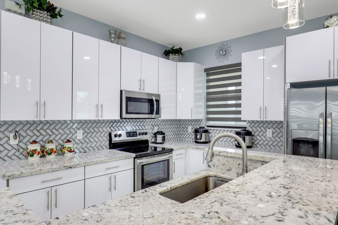 638 Tropicana Pkwy E, Cape Coral, FL 33909