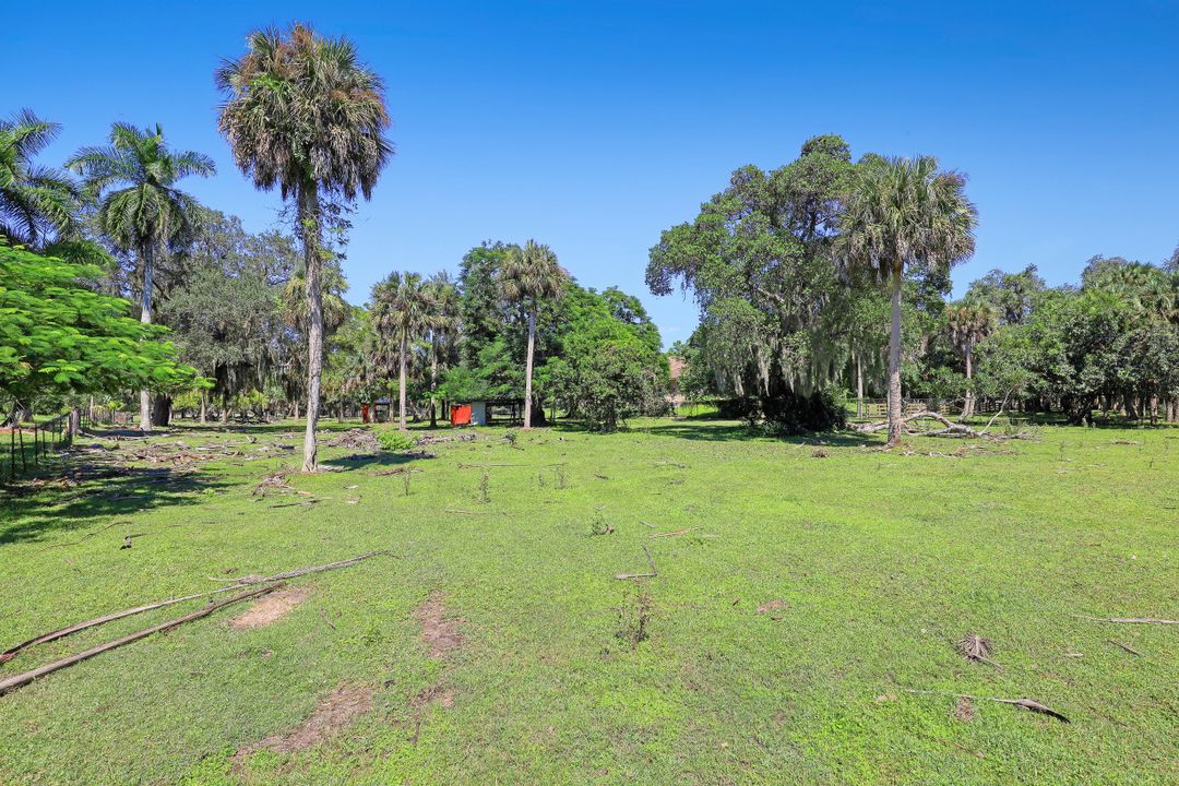 5371 Park Rd, Fort Myers, FL 33908