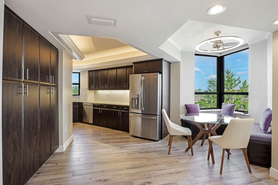 6001 Pelican Bay Blvd #305, Naples, FL 34108