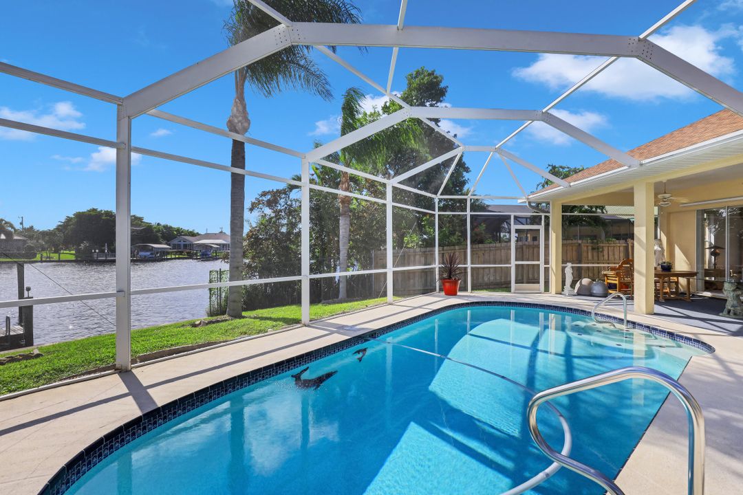 1745 SE 44th Terrace, Cape Coral, FL 33904