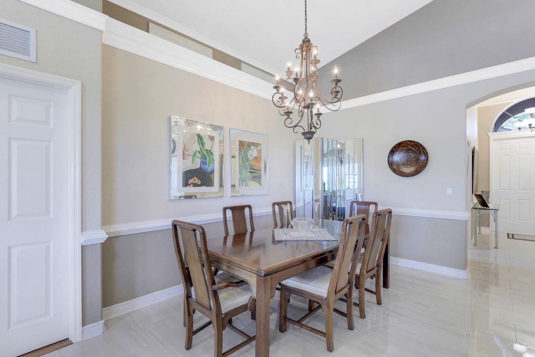 2108 Par Dr, Naples, FL 34120