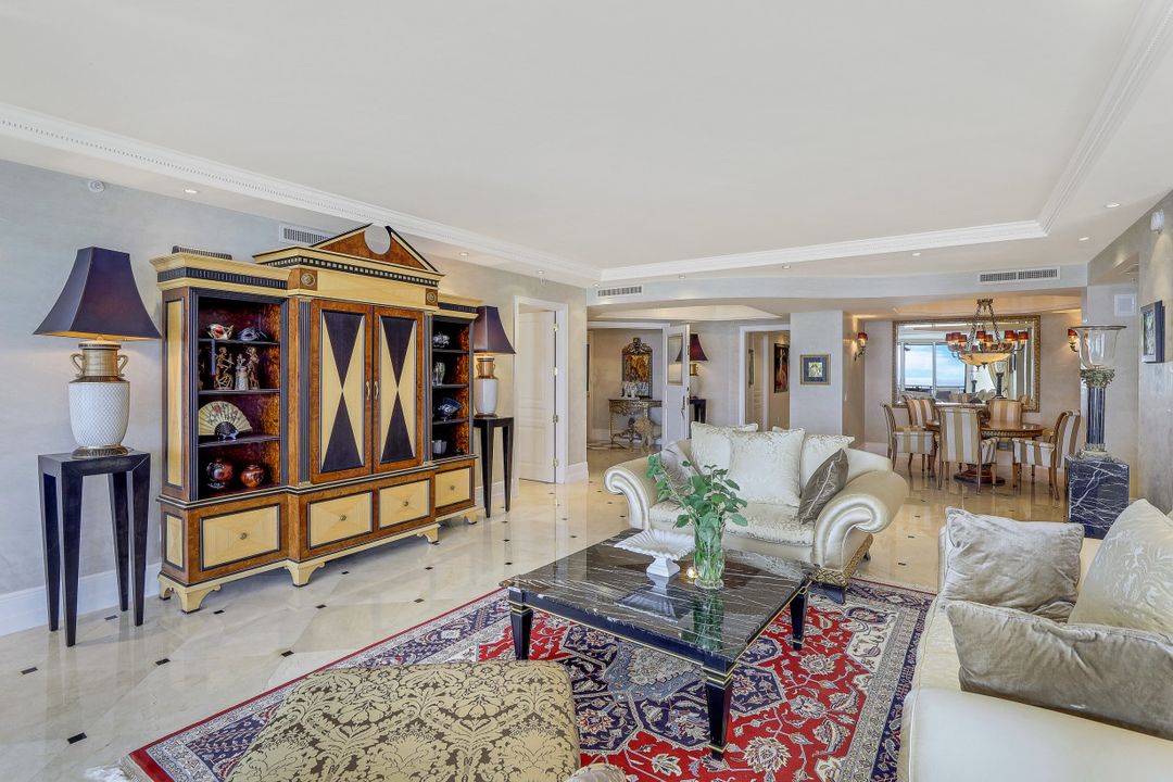 970 Cape Marco Dr #1607, Marco Island, FL 34145