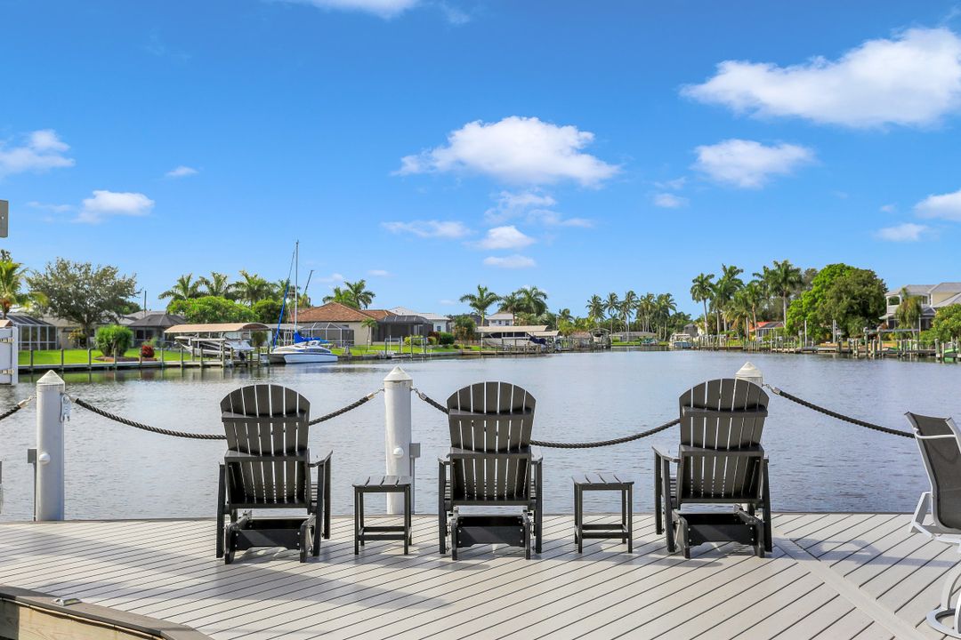 1214 El Dorado Pkwy E, Cape Coral, FL 33904