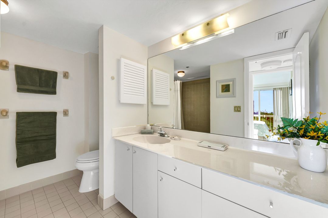 5501 Heron Point Dr #302, Naples, FL 34108