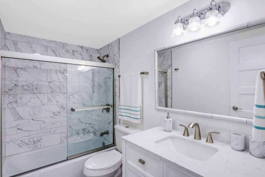 180 Seaview Ct #1009, Marco Island, FL 34145