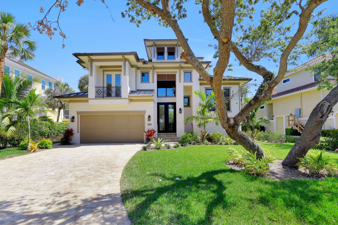 355 Hideaway Cir S, Marco Island, FL 34145