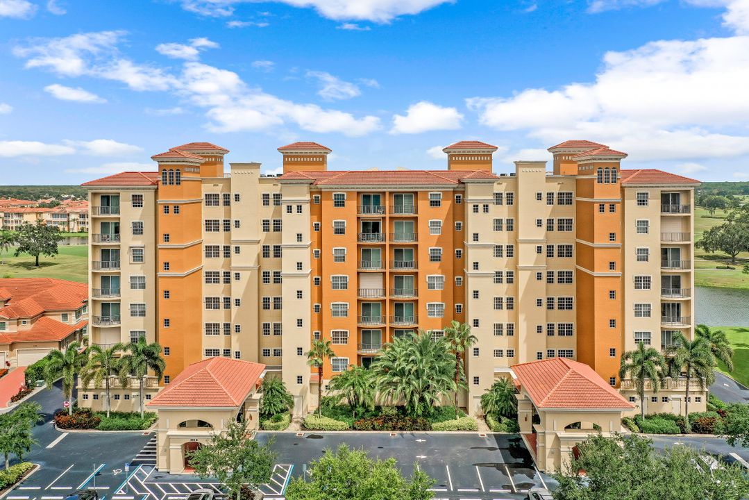 580 El Camino Real #3201, Naples, FL 34119