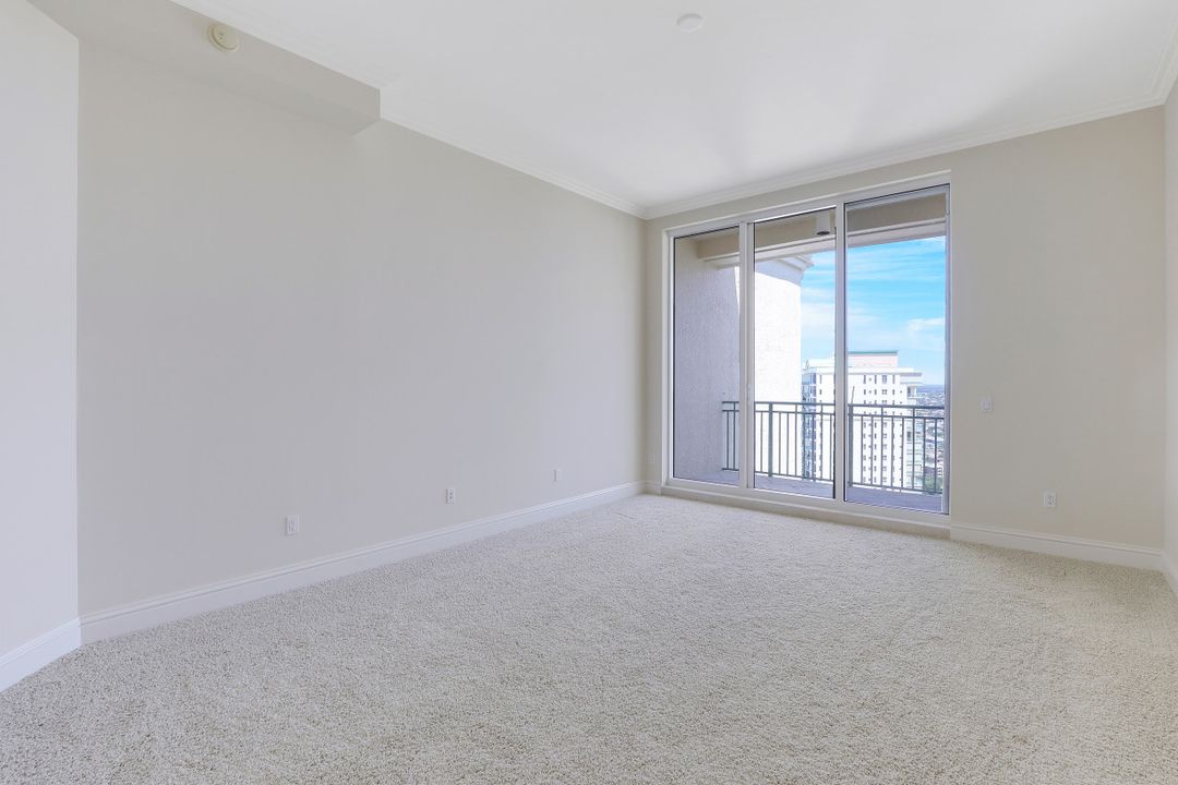 970 Cape Marco Dr, Marco Island, FL 34145